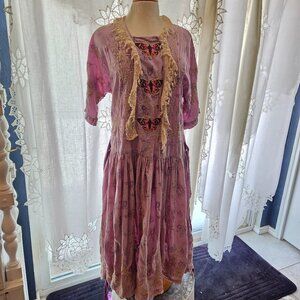 Magnolia Pearl Lavender Butterfly Embroidered Full Bloom Dress Woman's One Size